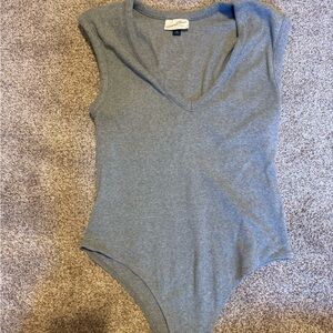Universal Thread Heather Gray V-Neck Bodysuit